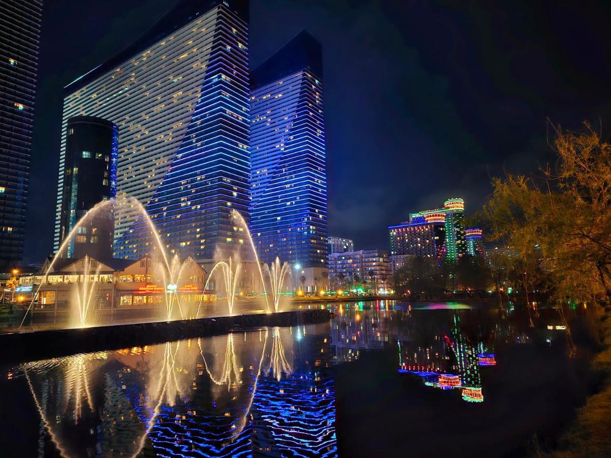 Sea ​​View In Orbi City Batumi Eksteriør bilde